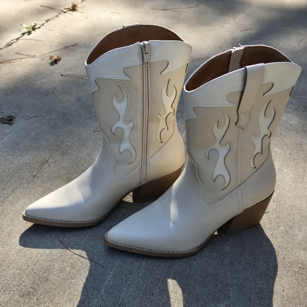 Cream Western Ankle Cowboy Boots